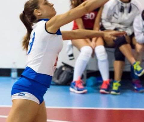 PALLAVOLO SERIE D FEMMINILE: BIG MATCH STASERA ALLE 19 FRA LA CAPOLISTA GHILARZA E LA SECONDA PORTOTORRES – 23-01-2016