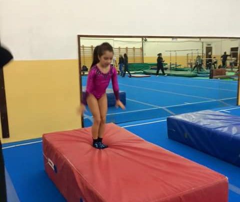 GINNASTICA ARTISTICA: I PICCOLISSIMI DELLA DRAGONFLY OGGI A IGLESIAS PER IL TROFEO RAGAZZI