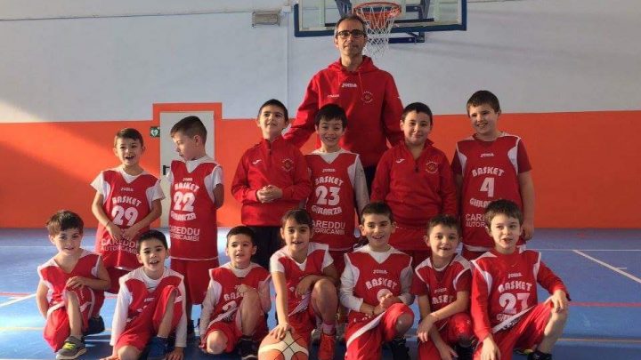 Basket Ghilarza. Mentre la 1a squadra delude, i “Tigrotti” del Ghilarza vincono la loro 1a partita ufficiale