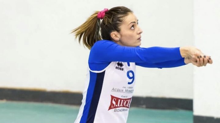 Pallavolo C Femminile. La parola ai protagonisti: la “grinta” del libero ghilarzese Nicoletta Cadau
