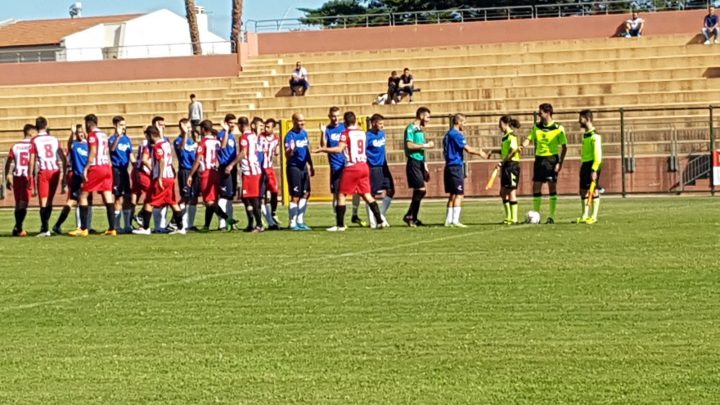 Calcio Coppa Promozione. Tharros e Macomerese fanno il replay del campionato: termina ancora 3-3