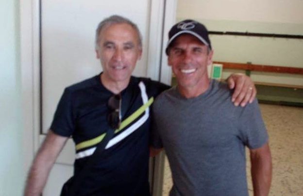 Calcio 2a Categoria F. Nel match di testa con la Sanverese, il mister della capolista Nurachi Concu gioca per vincere