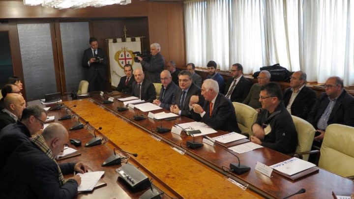 Sport nella Scuola Primaria. Presentato in Regione il progetto “Sport Gioventude” che coinvolgerà le scuole in Sardegna