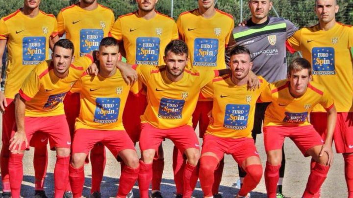 Calcio Eccellenza. Campionato 2019- 20 a sedici squadre?