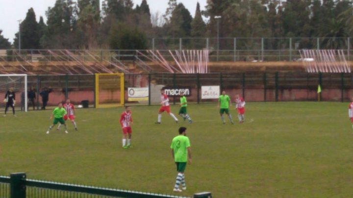 Video notizia calcio 1A categoria B. Terza vittoria consecutiva della Tharros 