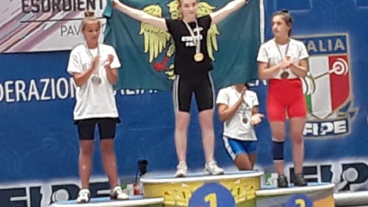 Sollevamento Pesi. Medaglia di Bronzo per la paulese Pirisinu ai campionati nazionali