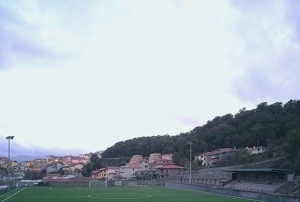 Calcio Eccellenza. Il Taloro Gavoi domenica ospita la capolista Carbonia nel “nuovo” Maristiai 