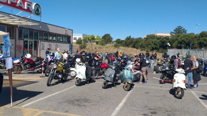 MOTORADUNO ANTONIO CARTA/Tanti amici e colleghi a Ghilarza per ricordare il cardiochirurgo deceduto tragicamente nel 2004