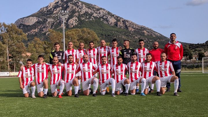 CALCIO 2A CATEGORIA / Il Tuttavista di Galtellì riparte da mister Franco Solinas e conferma tutta la rosa della scorsa stagione