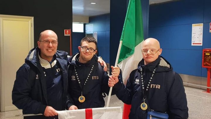 BASKET/Medaglia d’oro per atleti  e tecnico dell’ Atletico AIPD  Oristano nell’Italia con  Sindrome di Down agli EuroTriGames
