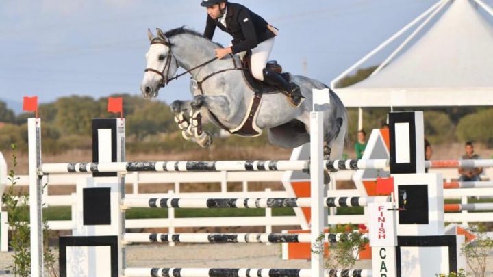 Anche il cavaliere di Aidomaggiore Luca Riccardi fra i protagonisti del SardegnaJumping Tour di Tanca Regia 