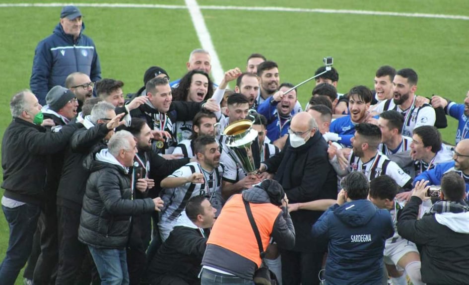 CALCIO ECCELLENZA/ Chelo e Madeddu portano il paradiso l’ Ossese che conquista la Coppa Italia: battuto il Castiadas 2- 0 
