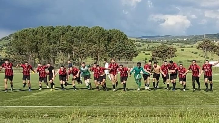 IL LUNEDI’ DELLA 1A CATEGORIA D/ Abbasanta in paradiso: ritorna in Promozione al termine di un campionato perfetto