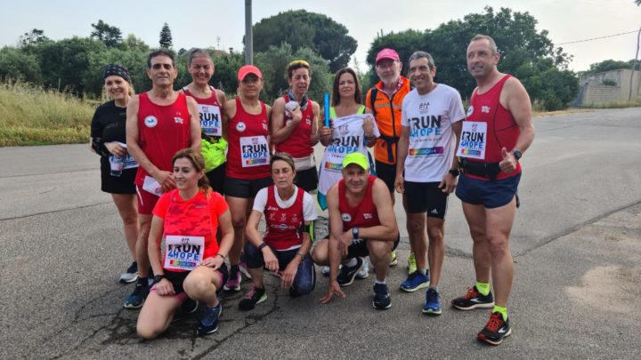 STAFFETTA SOLIDARIETA’ / Anche atleti oristanesi  hanno preso parte alla”Rrun4 Hope”