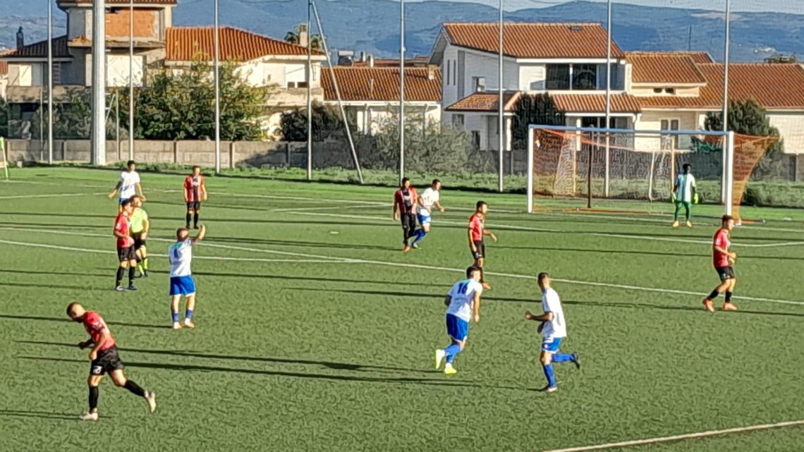 CALCIO COPPA PROMOZIONE / Un gol a testa:Abbasanta e Macomerese rimandano al ritorno la pratica qualificazione